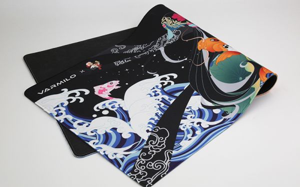 Varmilo Daisy Desk Mat XL