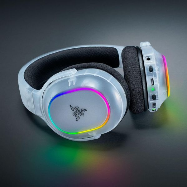 Razer Gaming Headset Barracuda X Chroma, BT/WL, RGB, Phantom White Ed.