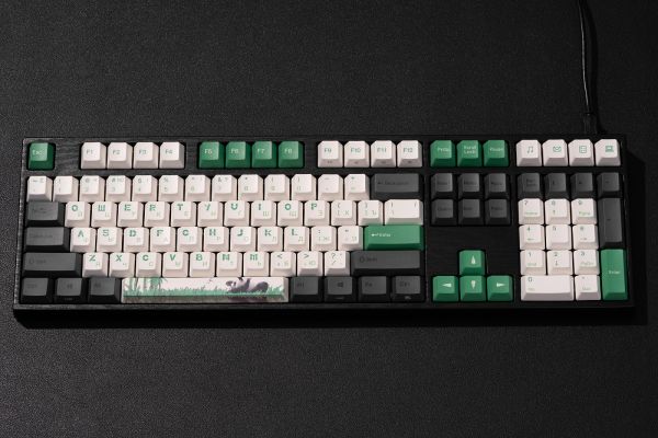 Keyboard Varmilo VEM108 Panda R2 EC V2 Rose UA