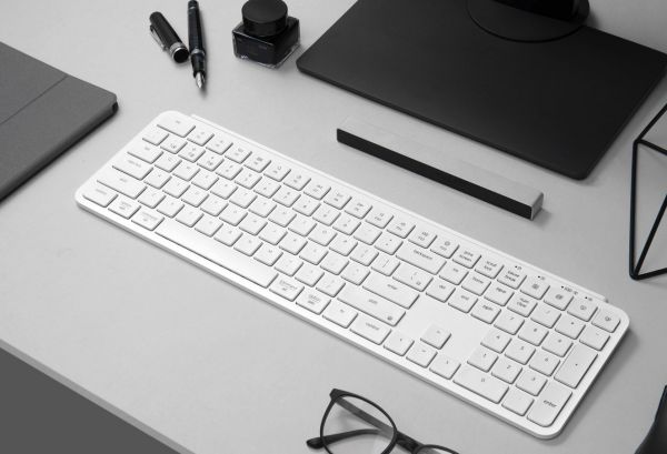 Keyboard Keychron B6 Pro, USB/WL/BT, ivory white