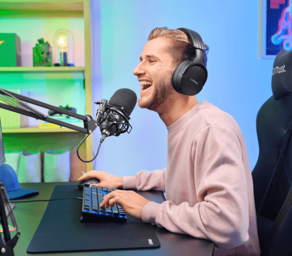 GXT 252+ Emita Plus Streaming Microphone