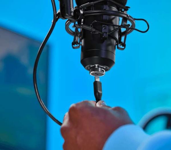 GXT270 EMITA II MICROPHONE WITH ARM