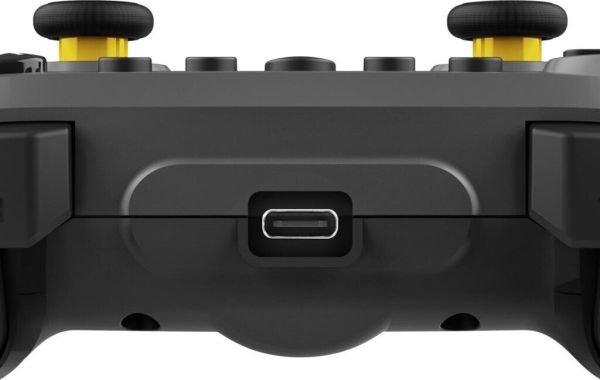 GXT 542BM Muta Wireless Gaming Controller