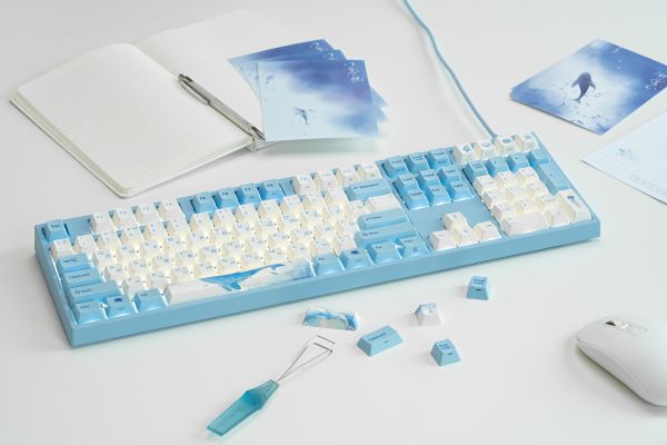 Keyboard Varmilo VA108M Sea Melody Cherry MX Red